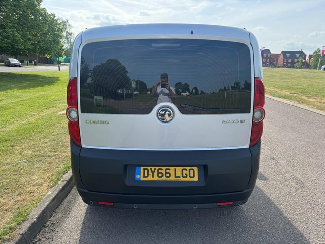 Vauxhall Combo 1.3 Cdti 2300 Ecoflex Crew Van L2 H1 Silver #6