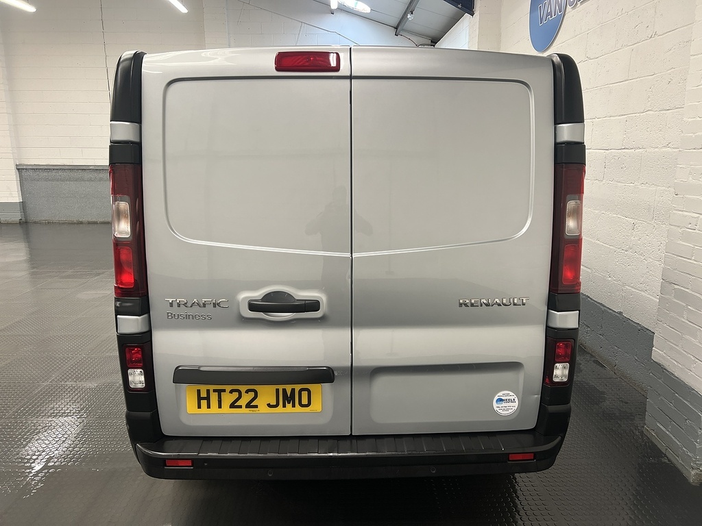 Renault Trafic 2.0 Dci Blue Ll30 Business Panel Van Ma Grey #4