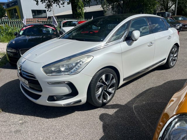 Citroen DS5 2.0 Hdi Dstyle Hatchback Euro 5 White #2
