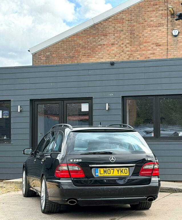Mercedes-Benz E Class 3.0 E280 Cdi Sport G-tronic Black #3