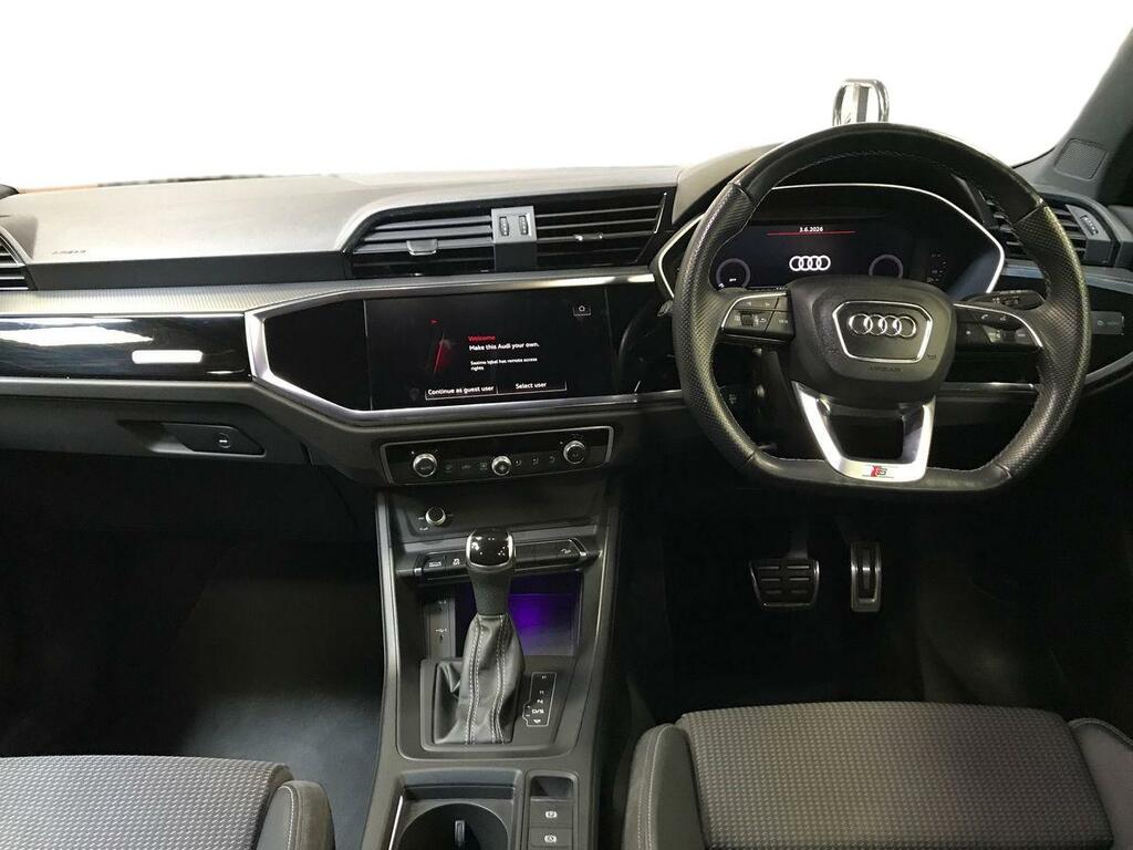 Audi Q3 35 Tfsi Black Edition S Tronic White #4