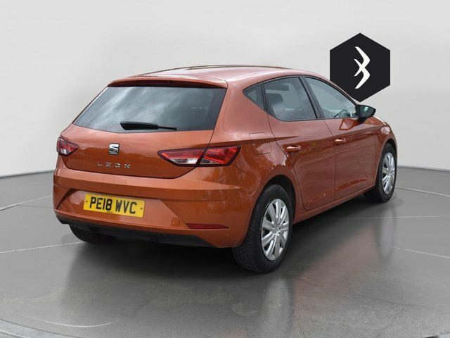 Seat Leon 1.6 Tdi Se Dynamic Technology Hatchback Orange #6