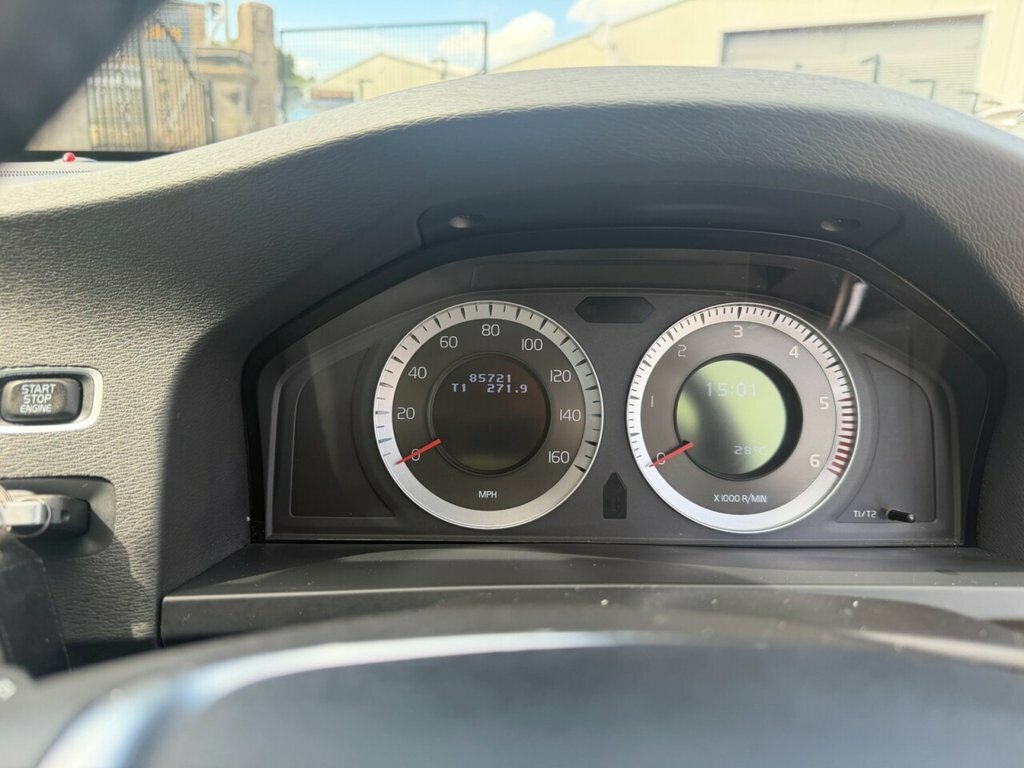 Volvo S60 T6 Se Lux Awd Gold #29
