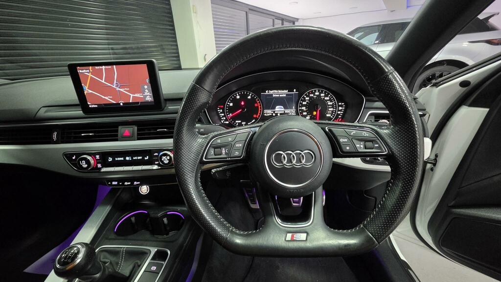 Audi A4 2.0 Tdi Ultra S Line Euro 6 Ss White #2