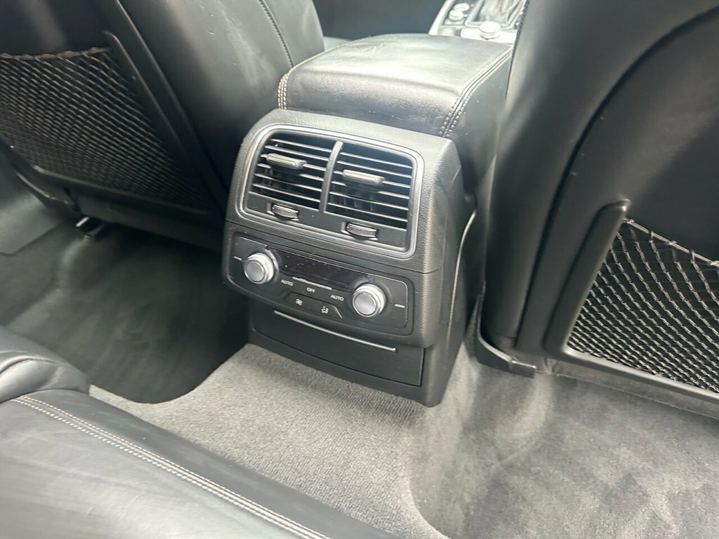 Audi Allroad Estate White #33