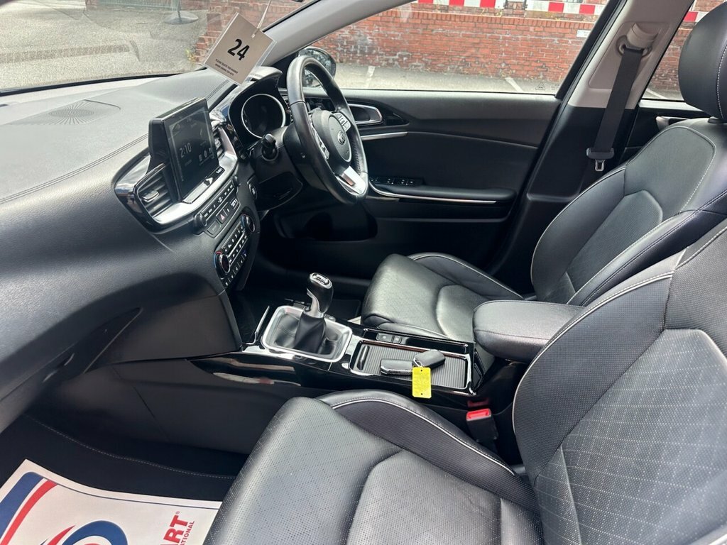 Kia Ceed 1.4L First Edition Grey #4