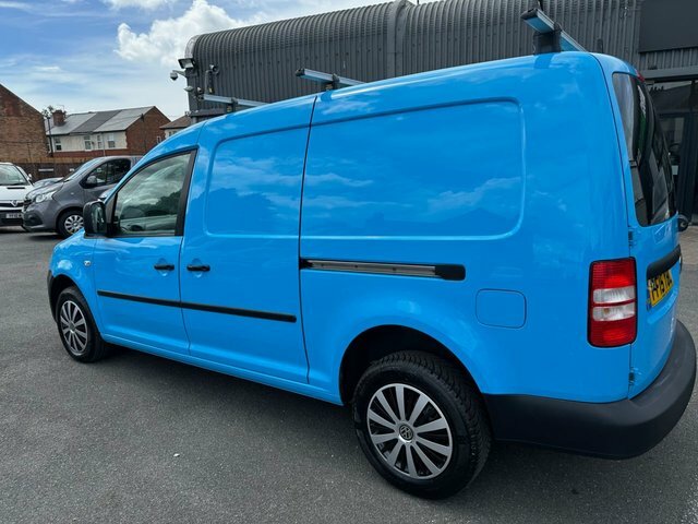 Volkswagen Caddy 1.6 Tdi C20 Startline Blue #3