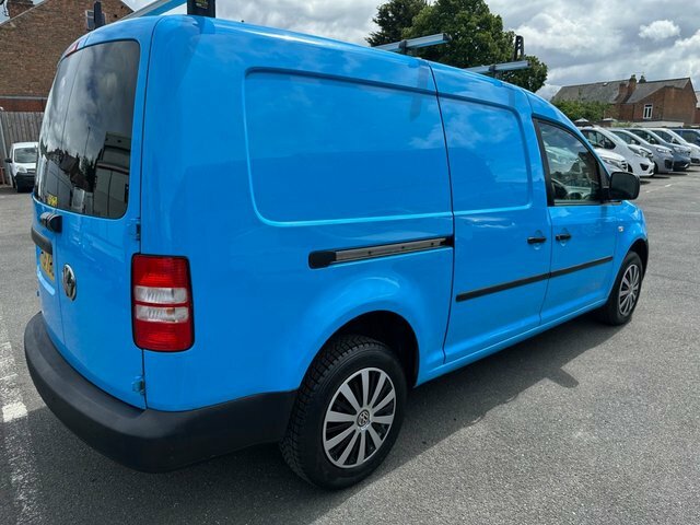 Volkswagen Caddy 1.6 Tdi C20 Startline Blue #5