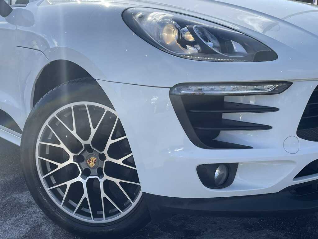 Porsche Macan 252 Pdk White #6