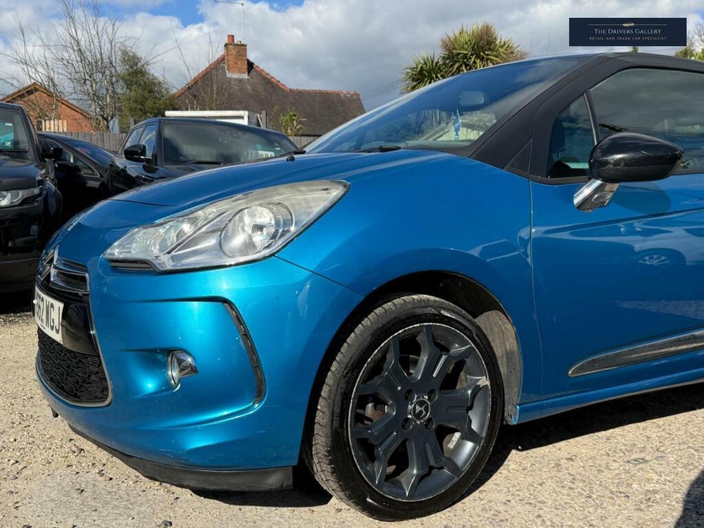 Citroen DS3 Hatchback 1.6 E-hdi Airdream Dstyle Plus Euro 5 S YS62WGJ Blue #4