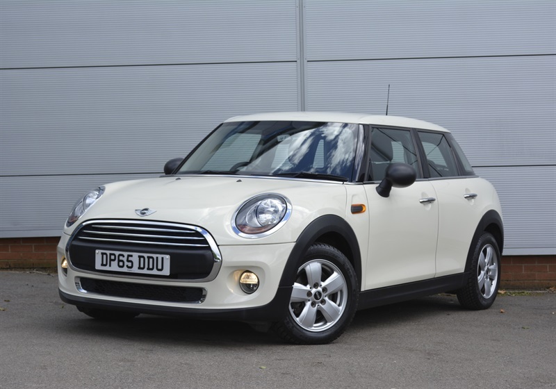 Mini Hatch 1.2 One Hatchback Euro 6 Ss White #2