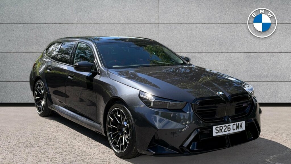 BMW M5 4.4 22.1Kwh Touring Plug-in Hybrid Step Grey