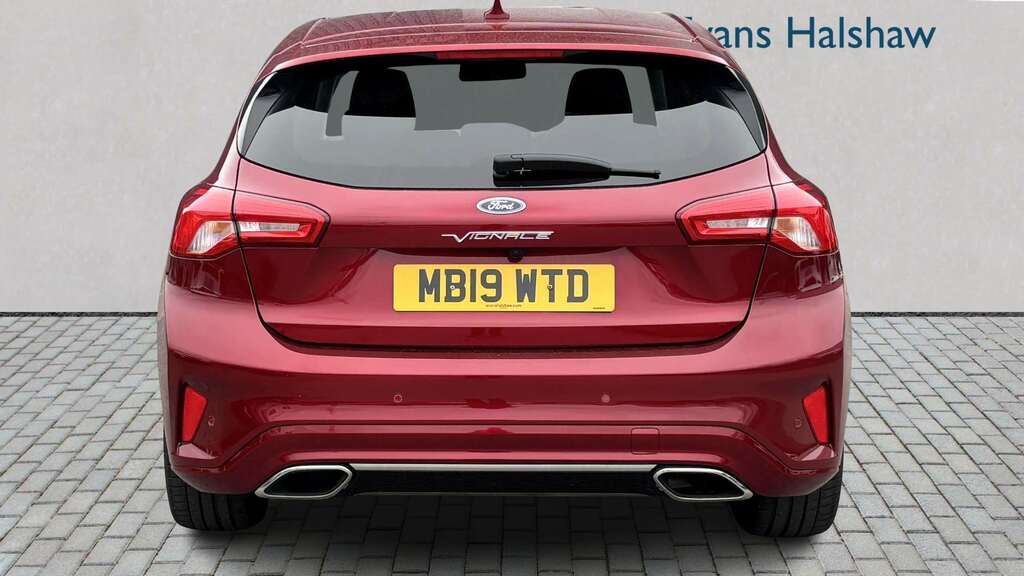 Ford Focus 1.0 Ecoboost 125 2019 Red #4