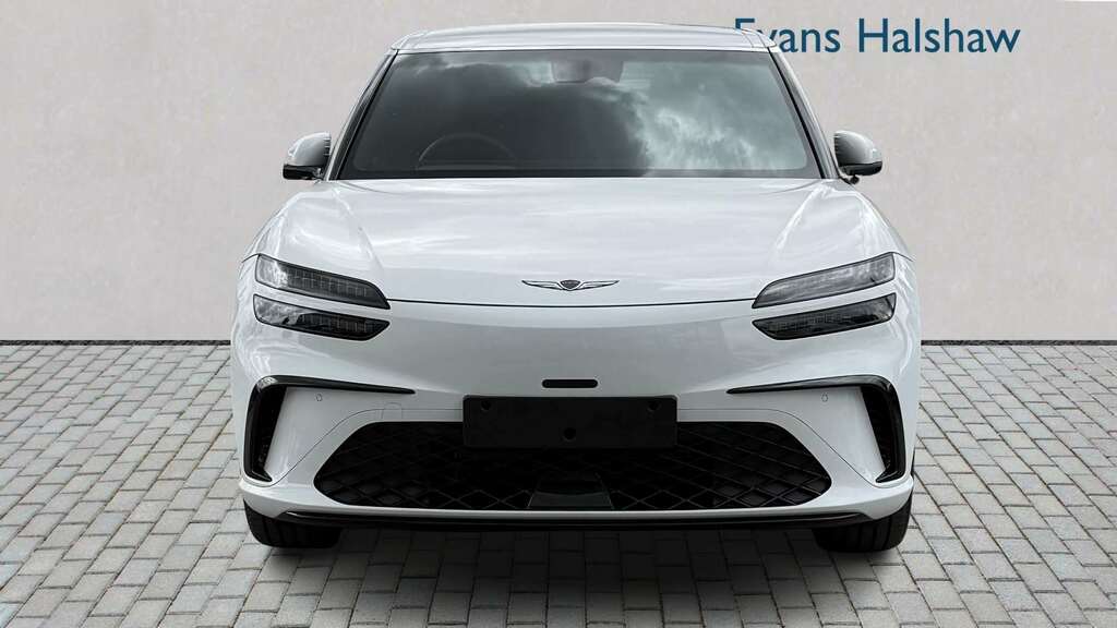 Genesis GV60 168Kw Pure 84Kwh 2026 YL26DFA White #6