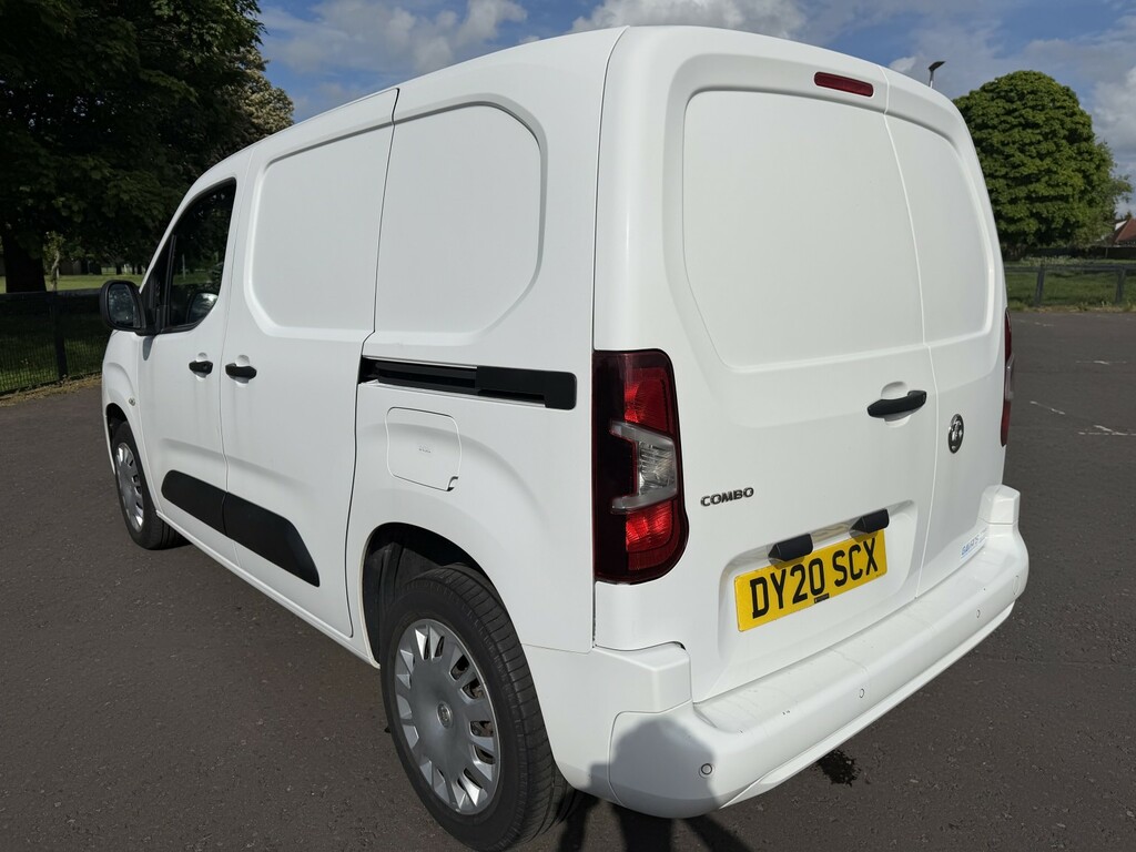 Vauxhall Combo Panel Van 1.6 Turbo D 2300 Sportive 202020 White #5