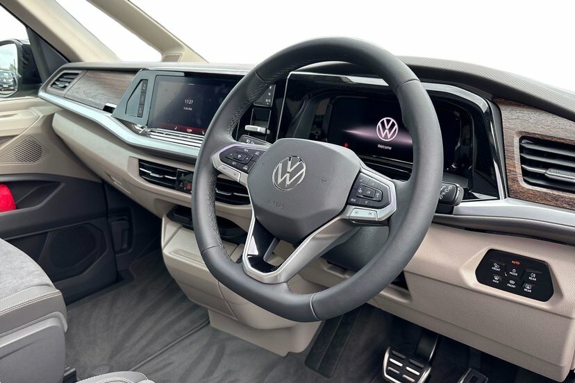 Volkswagen Multivan 2.0 Tsi Style Long Mpv Dsg 204 Ps Black #6