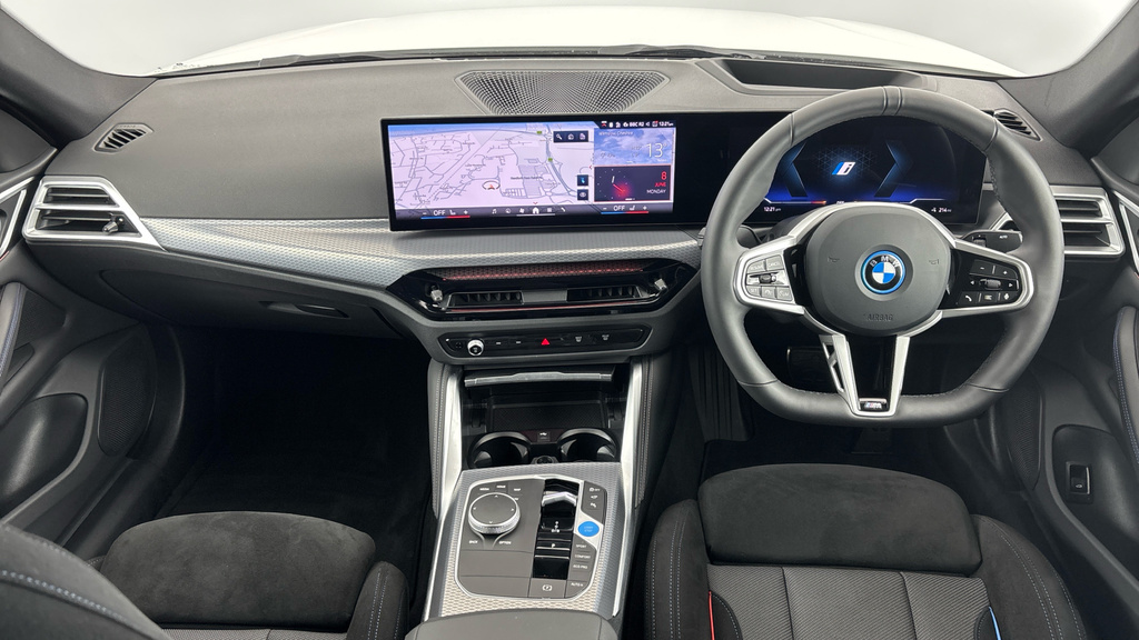 BMW i4 35 70.2Kwh M Sport Gran Coupe Edrive White #4