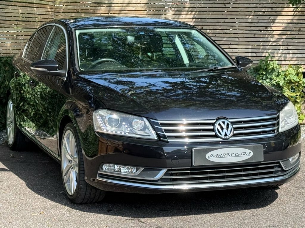 Volkswagen Passat 2L Executive Style Black #5