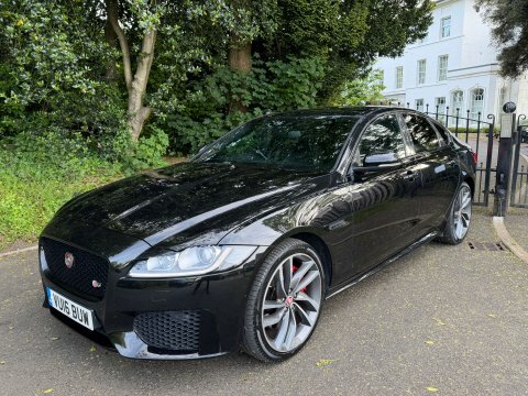 Jaguar XF 3.0 V6 S Black