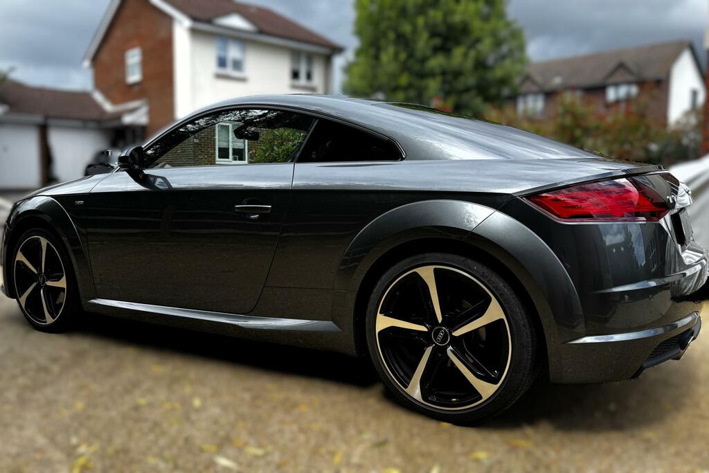 Audi TT 1.8 Tfsi Black Edition Coupe Eur Grey #5