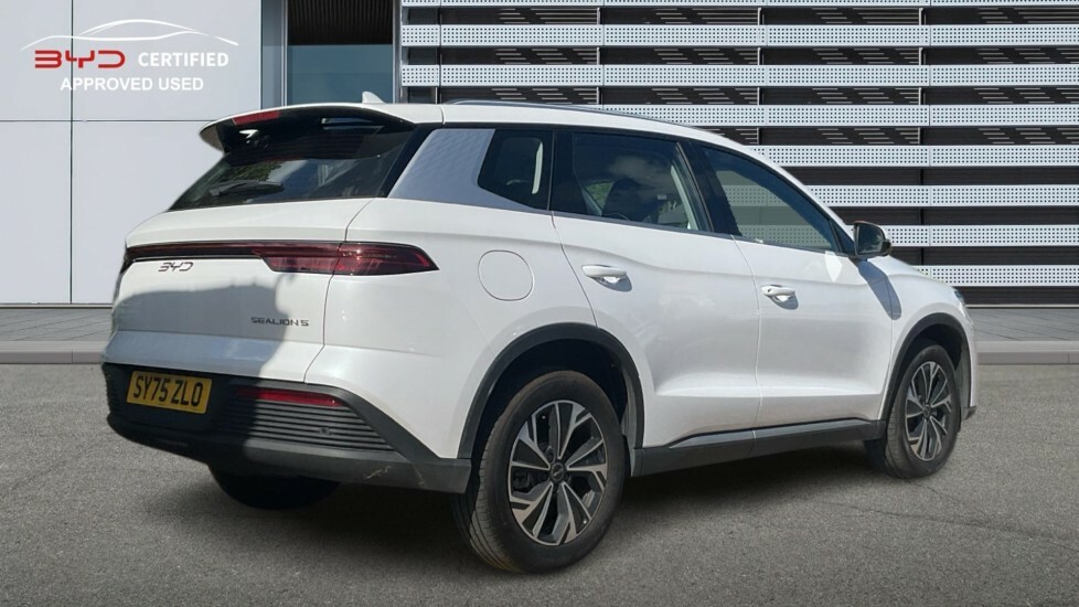 Byd Sealion 5 1.5 18.3Kwh Design Suv Plug-in Hybrid C White #2