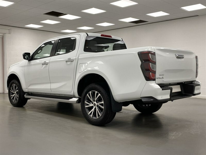Isuzu D-Max Dl40 Auto White #3