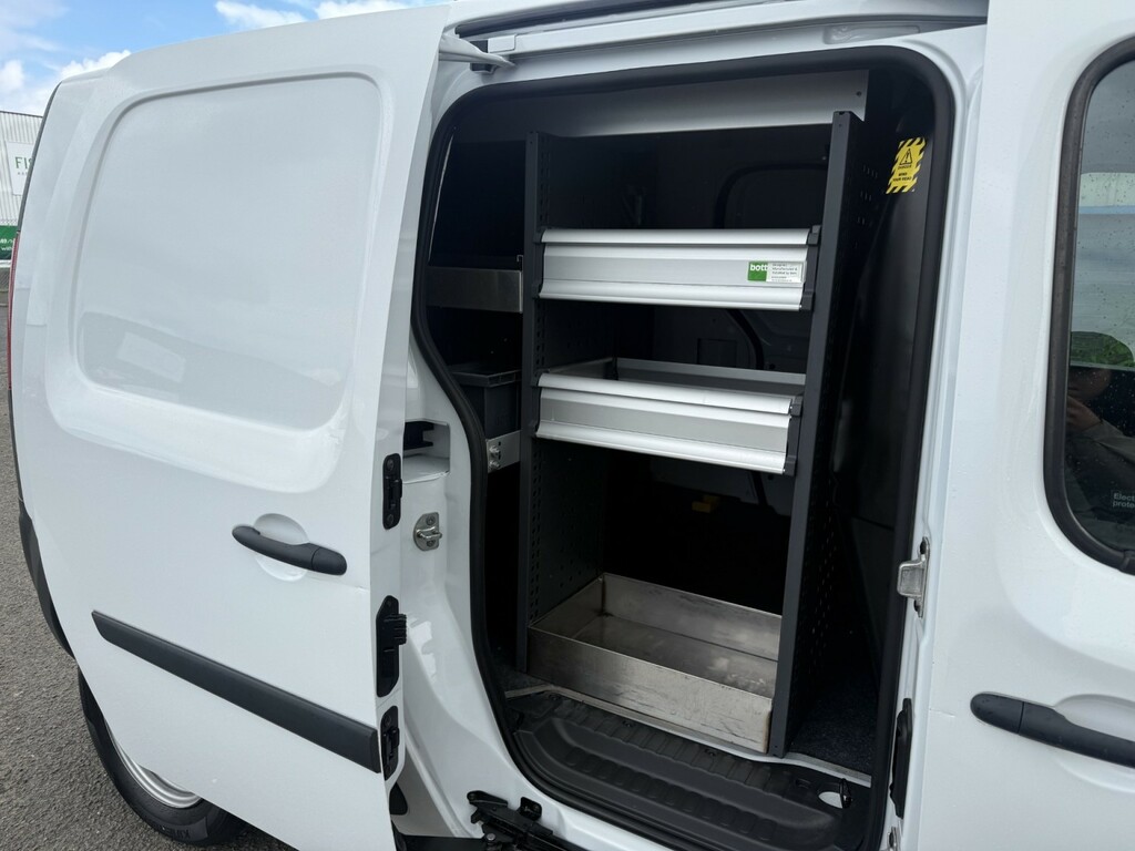 Renault Kangoo Maxi Panel Van 1.5 Ll21 Energy Dci 115 Business My19 2 White #4