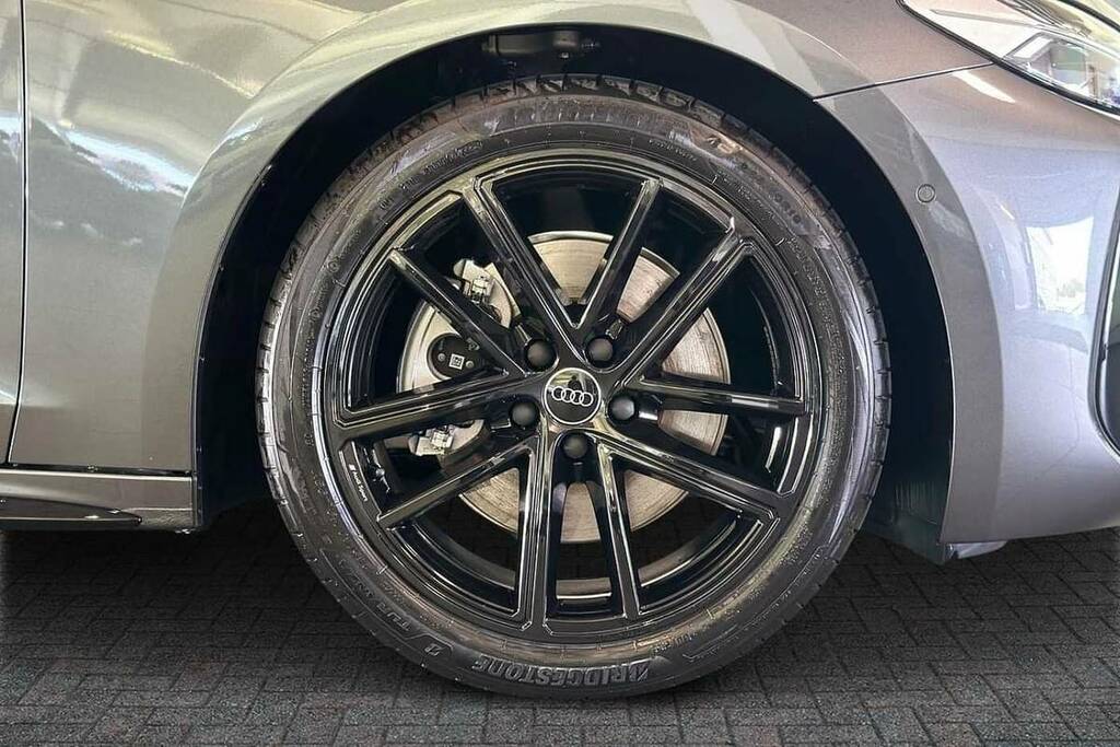 Audi A5 2.0 Tfsi 150 Black Edition S Tronic Grey #5