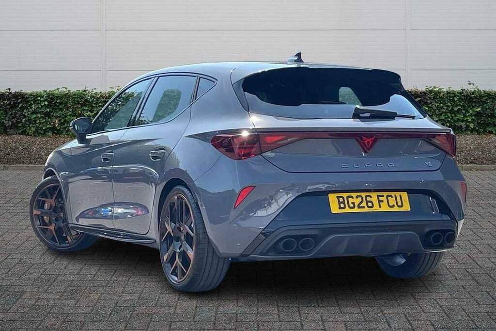Cupra Leon 2.0 Tsi 300 Vz3 Dsg Grey #3