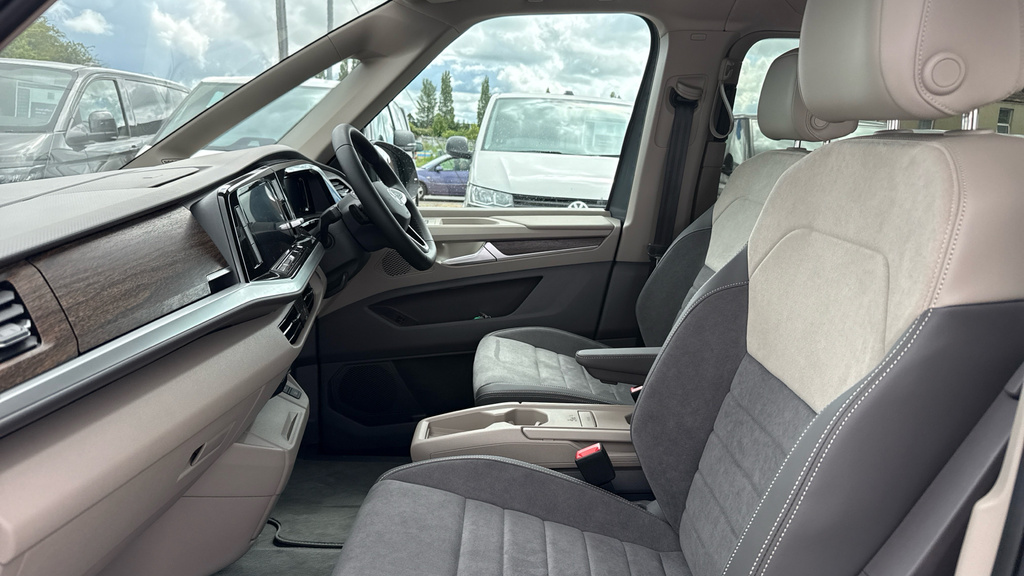 Volkswagen Multivan Multivan 1.5 Tsi Ehybrid Style Lwb 4Motion Dsg Grey #2