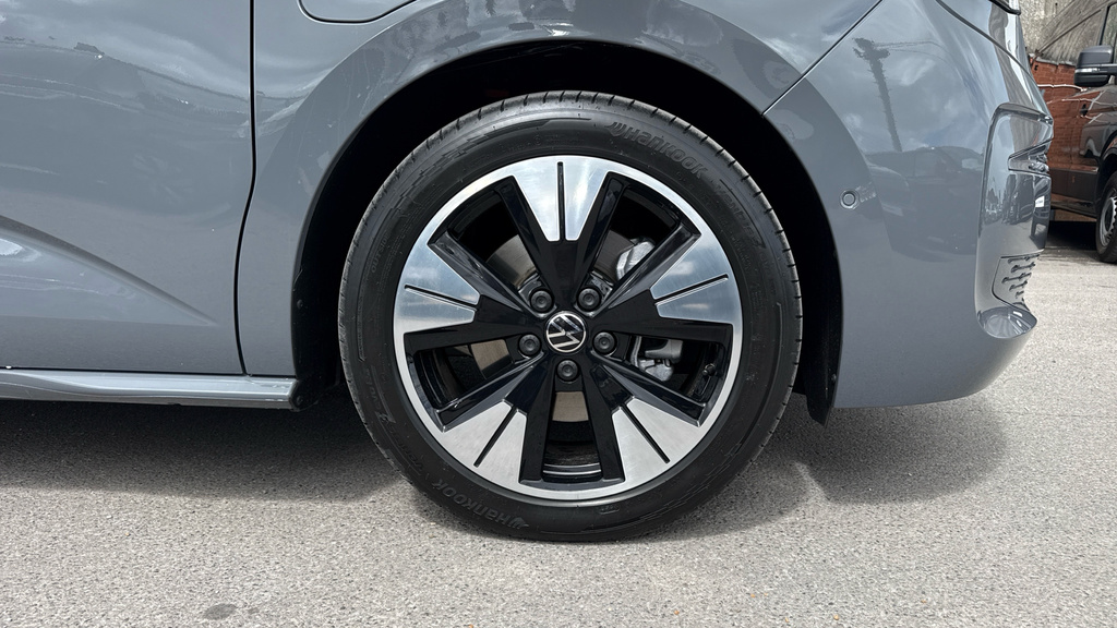 Volkswagen Multivan Multivan 1.5 Tsi Ehybrid Style Lwb 4Motion Dsg Grey #5