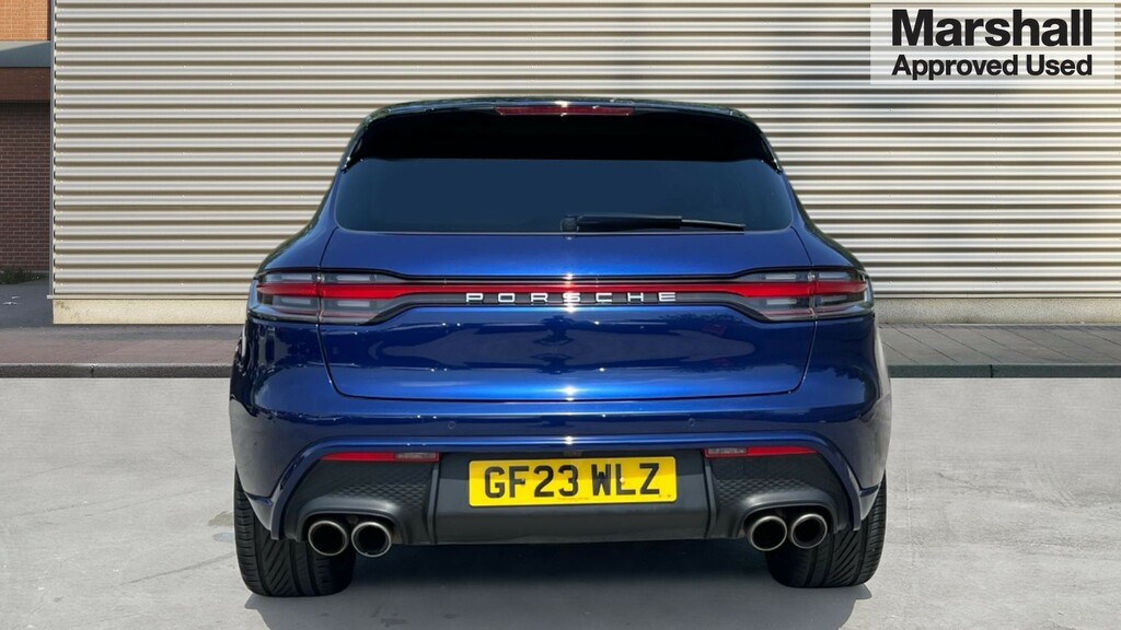 Porsche Macan Macan Estate S Pdk GF23WLZ Blue #4