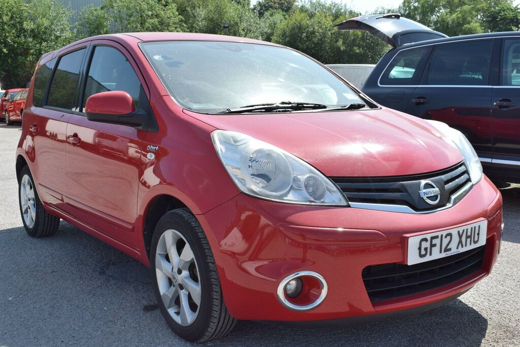 Nissan Note 1.6 16V N-tec Euro 5 Red