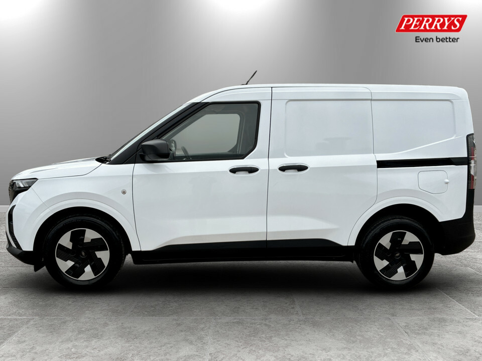 Ford Transit Courier 100Kw 43Kwh Trend Van White #4