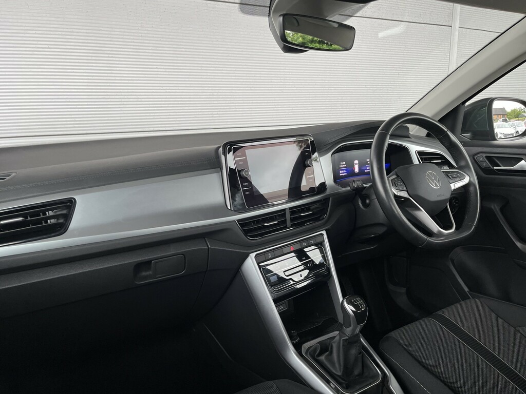 Volkswagen T-Roc 1.0 Tsi Life 110 Bhp Grey #6