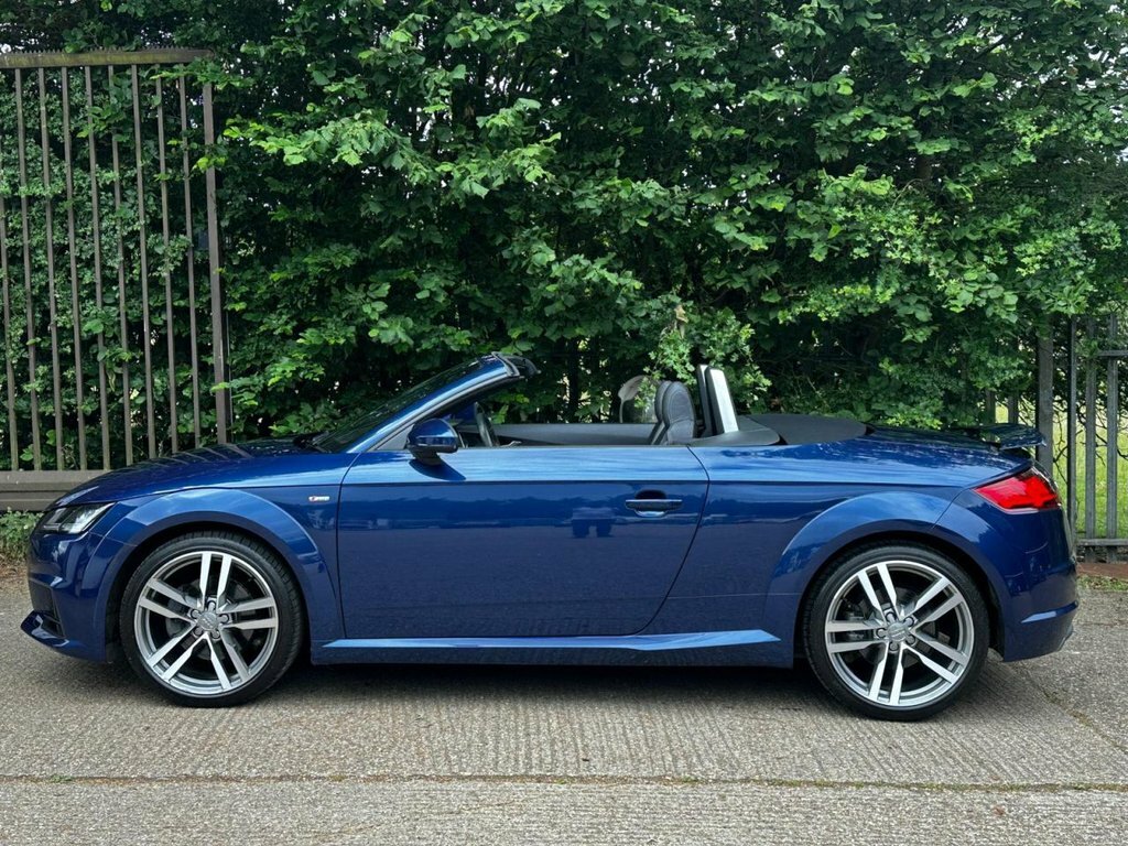 Audi TT 2L S Line Blue