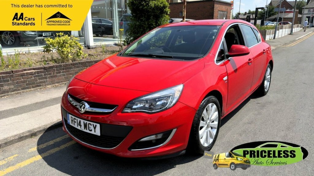 Vauxhall Astra 1.6L Sri Red