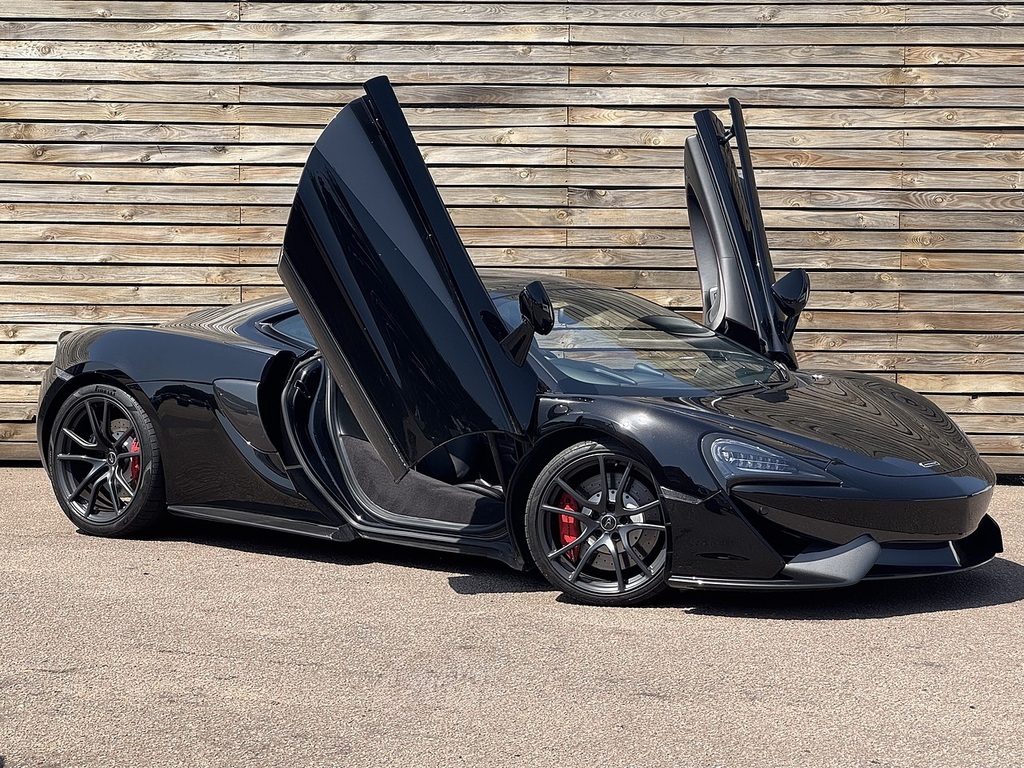McLaren 570GT 201767 T V8 Perfect Supercar Black #6