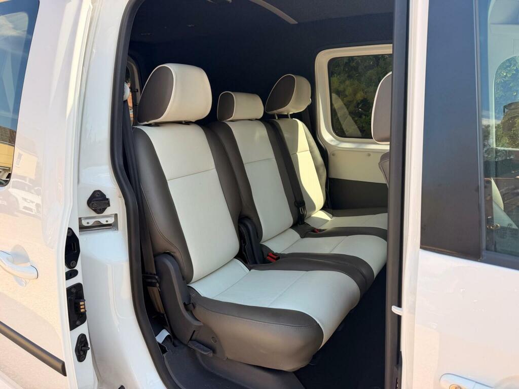 Volkswagen Caddy Maxi 2014 1.6 Tdi C20 Maxi Highline Panel Van Diese Silver #9