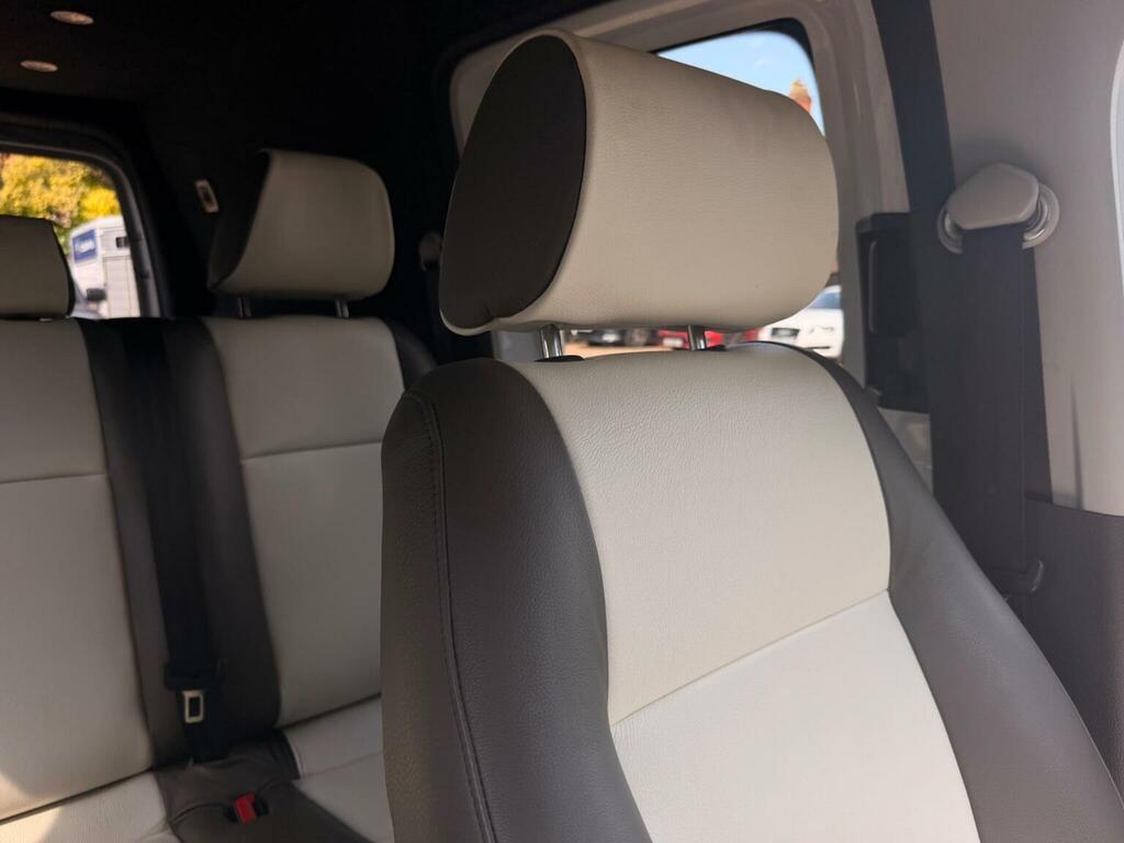 Volkswagen Caddy Maxi 2014 1.6 Tdi C20 Maxi Highline Panel Van Diese Silver #12