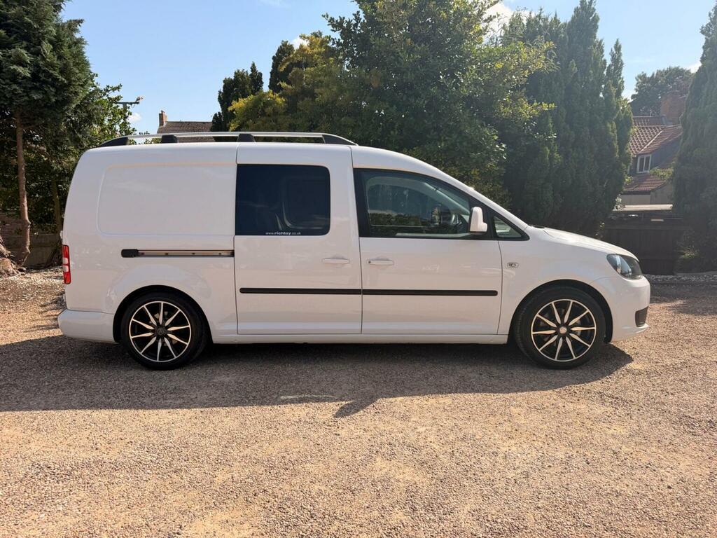 Volkswagen Caddy Maxi 2014 1.6 Tdi C20 Maxi Highline Panel Van Diese Silver #4