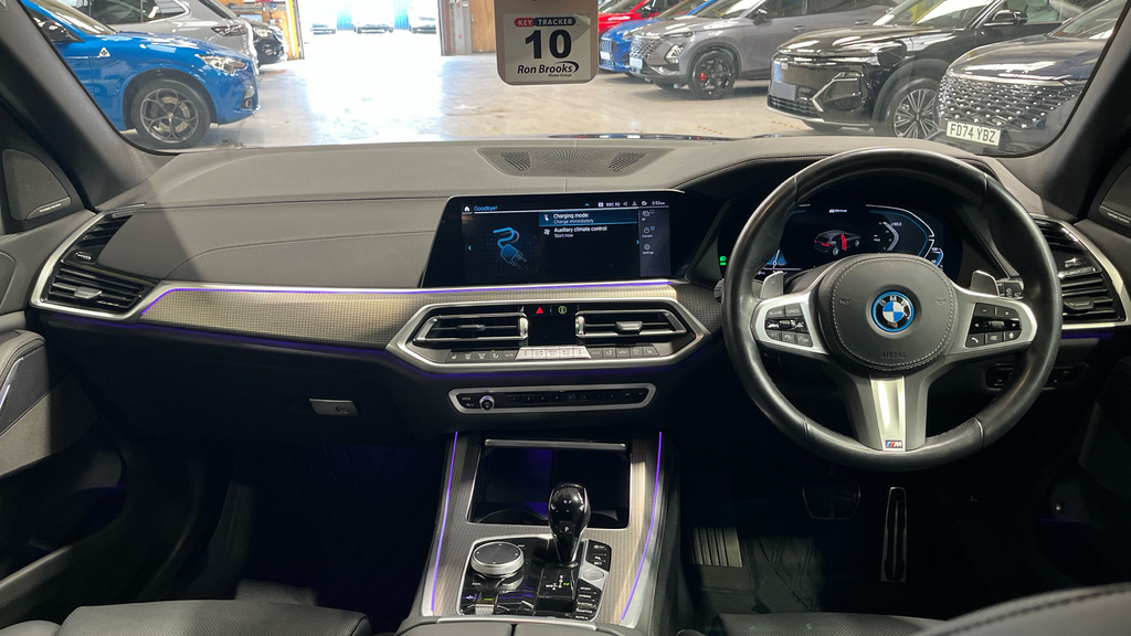BMW X5 3.0 45E 24Kwh M Sport Black #6