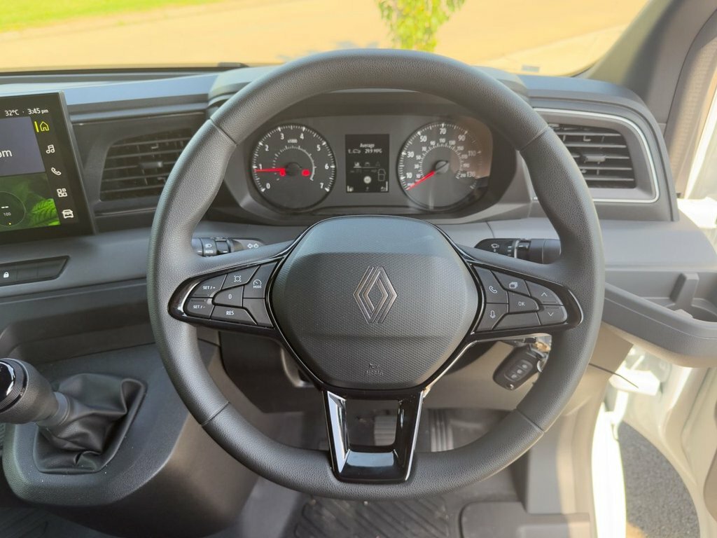 Renault Master Mpv White #5