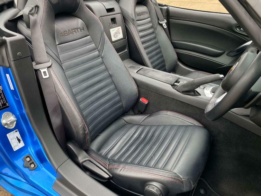 Abarth 124 Spider 1.4 Multiair Euro 6 Blue #2