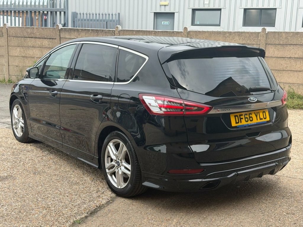 Ford S-Max 2L Titanium Sport Black #6