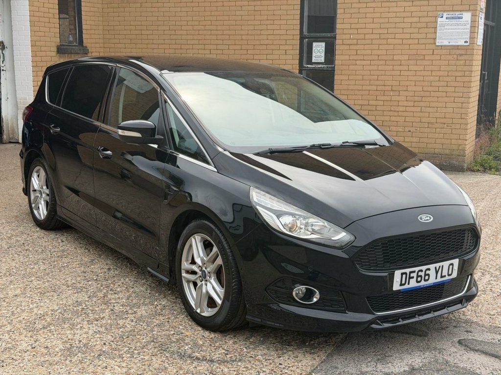Ford S-Max 2L Titanium Sport Black #2