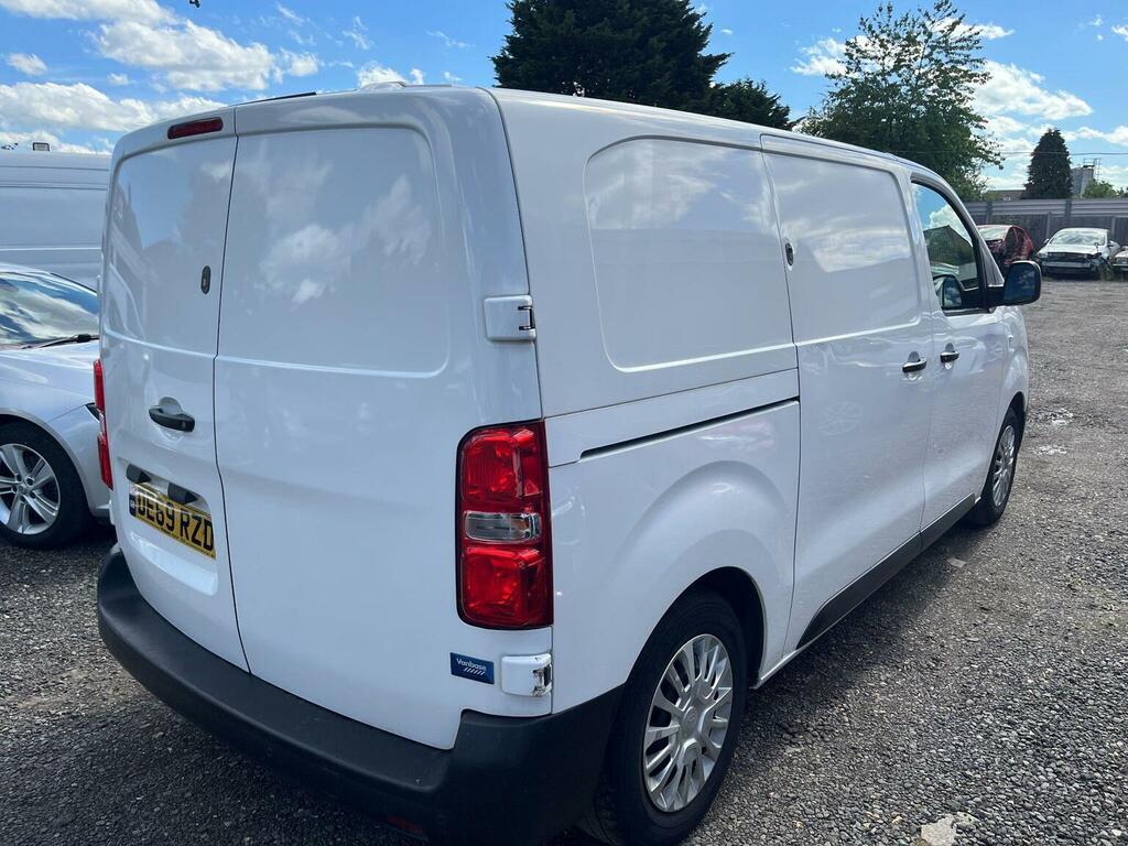 Toyota PROACE Panel Van 1.5D Icon Medium Panel Van Mwb Euro 6 6D White #6