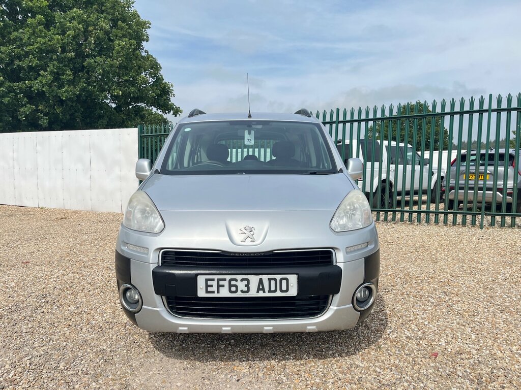 Peugeot Partner Tepee 1.6 Hdi Tepee Outdoor Mpv 135 G Silver #3