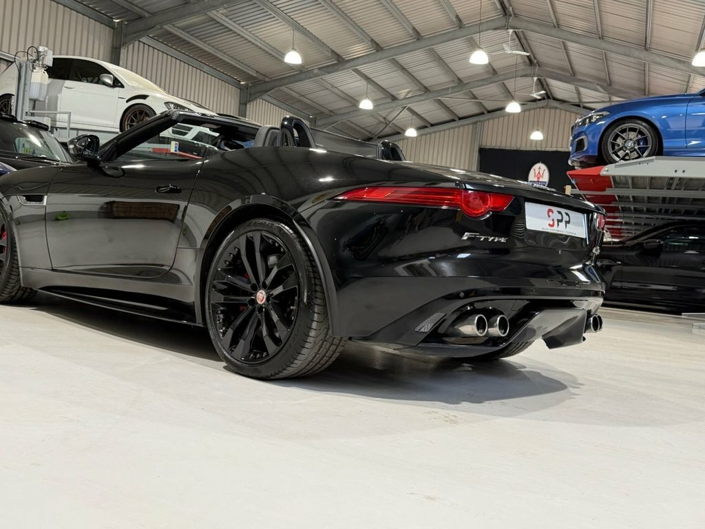 Jaguar F-Type 5.0 V8 R Convertible Awd Euro 6 S Black #4