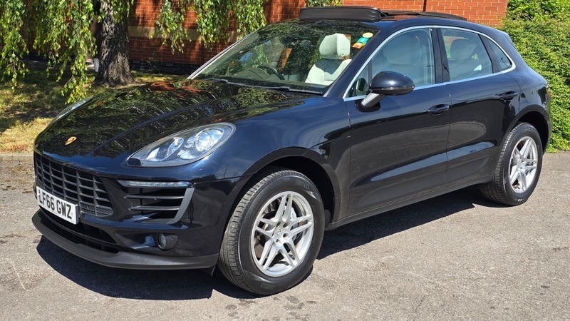 Porsche Macan 3.0 Td V6 S Black